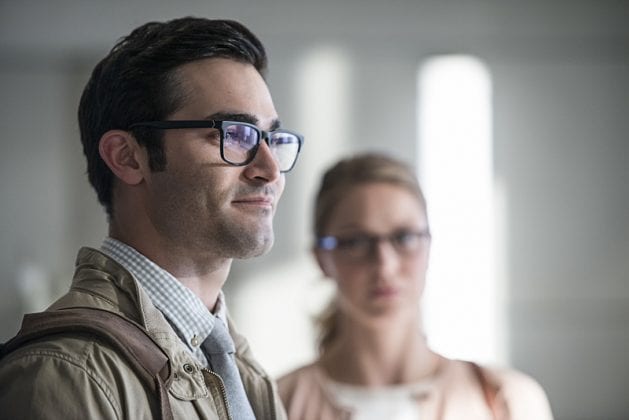 Supergirl 2.01 e 02