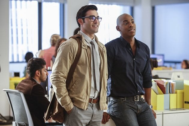 Clark Kent e James Olsen em Supergirl