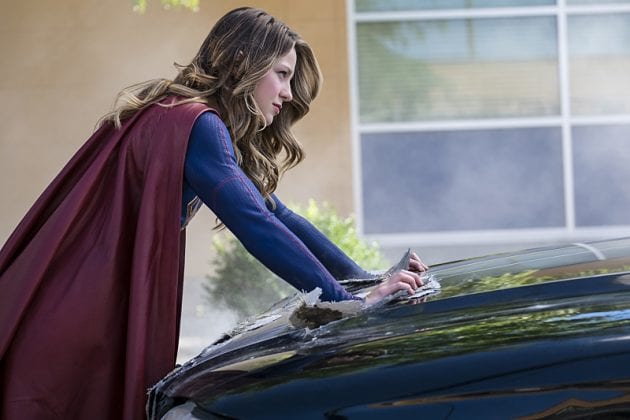 Supergirl 2.01 e 02