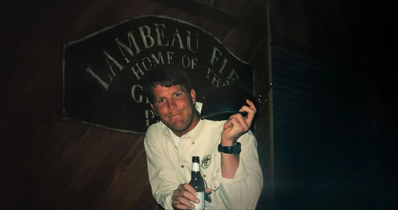 15 lançamentos na Netflix esta semana, entre 19 e 25 de maio Untold A Queda de Brett Favre