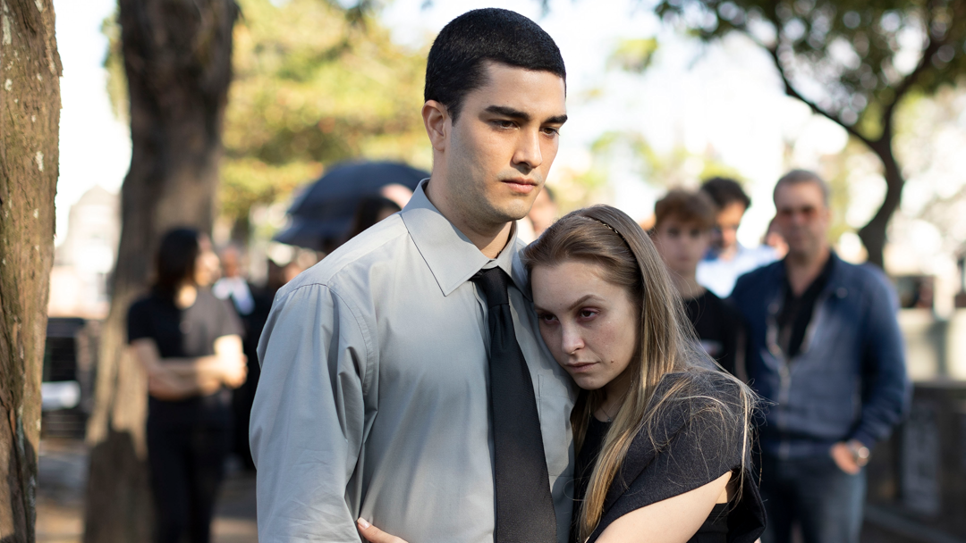 7 filmes que estão dominando o TOP 10 do Prime Video nesta sexta-feira (07/11) A Menina Que Matou os Pais - A Confissão